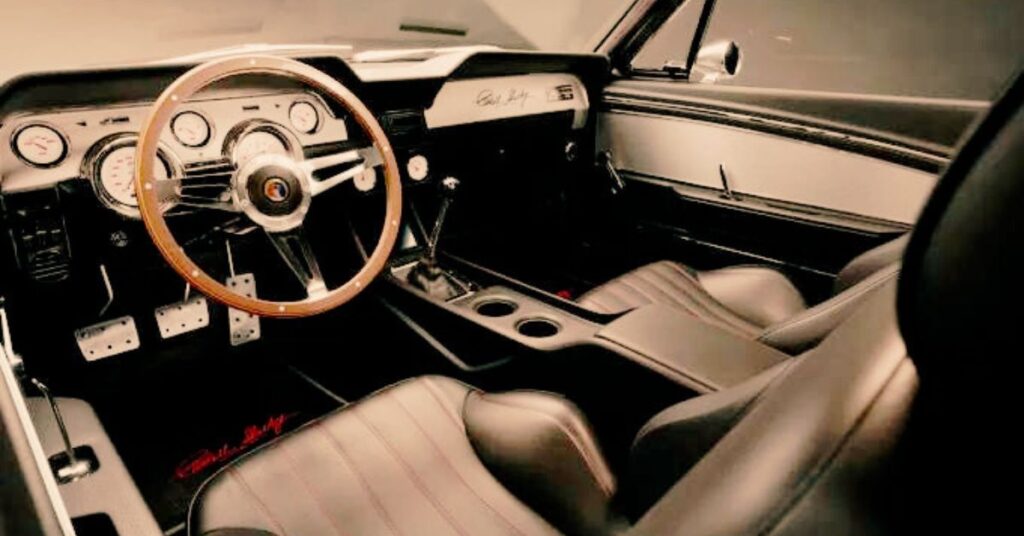 The-carbon-bodied-1967-Shelby-GT500CR-Mustang-Centennial-Edition-interior-design-topautonews.com