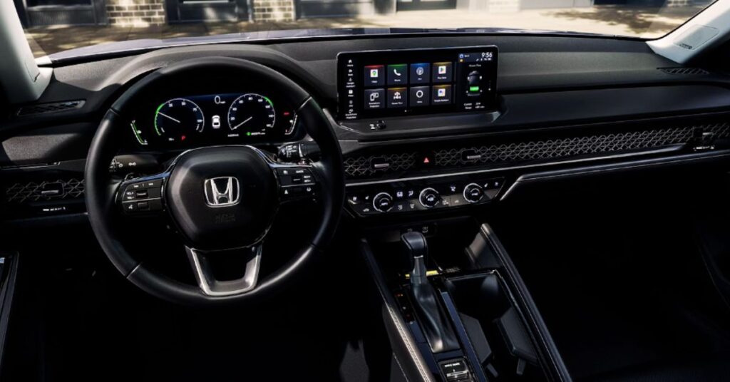 New-2024-Honda-Accord-Hybrid-interior-design-topautonews.com